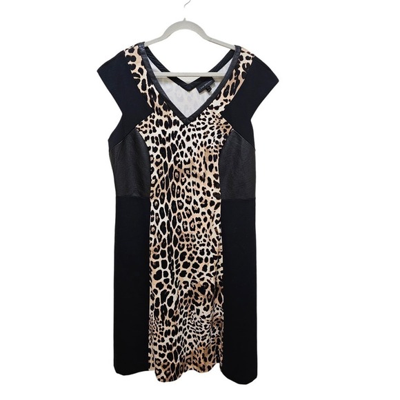 Lane Bryant NWT sz18. Animal prints. Faux leather trim cap sleeve. Shrift dress - Picture 1 of 10